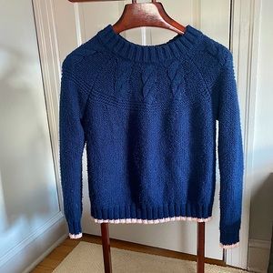 Cable-Knit Sweater w Pink Trim